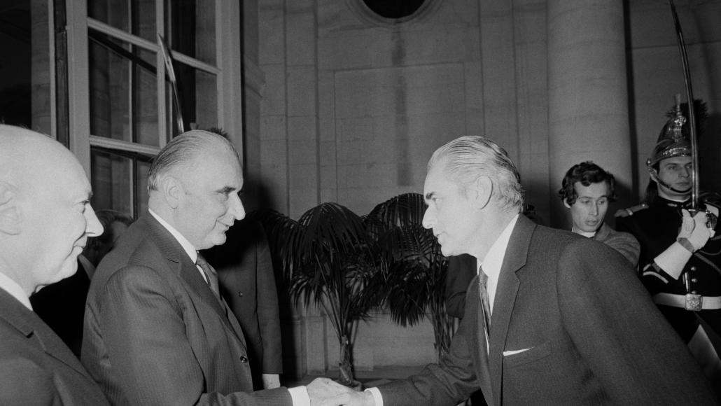 DébatDoc "Une révolution politique" 1969-1983 DébatDoc "Une révolution politique" 1969-1983