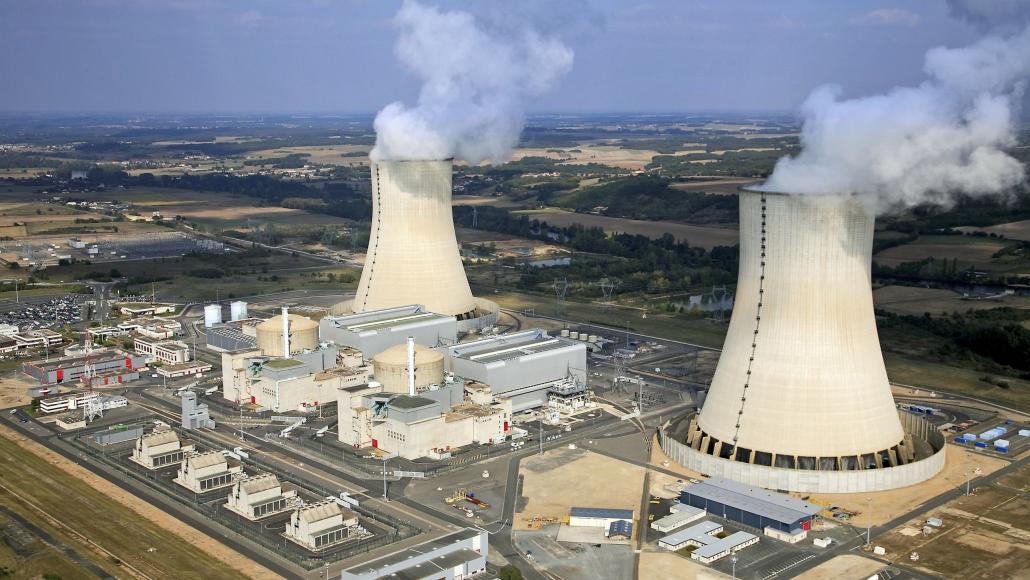Vue aérienne de la centrale de Civaux - creative commons - wikipedia - civaux communication