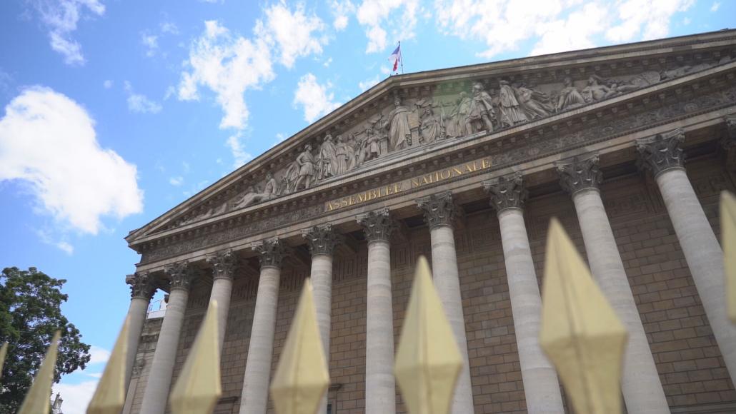 BUREAU DE L'ASSEMBLÉE : PAS D'ACCORD ENTRE LES GROUPES SUR LA RÉPARTITION DES FONCTIONS, IL Y AURA BIEN UN VOTE MERCREDI
