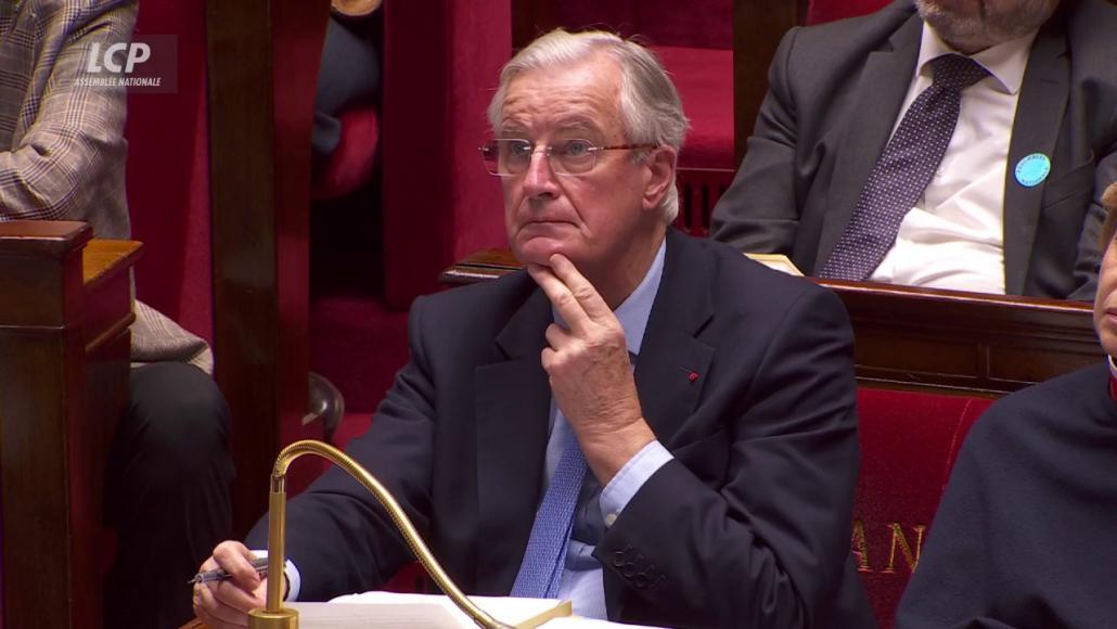 Michel Barnier dans l'hémicycle le 4 décembre 2024