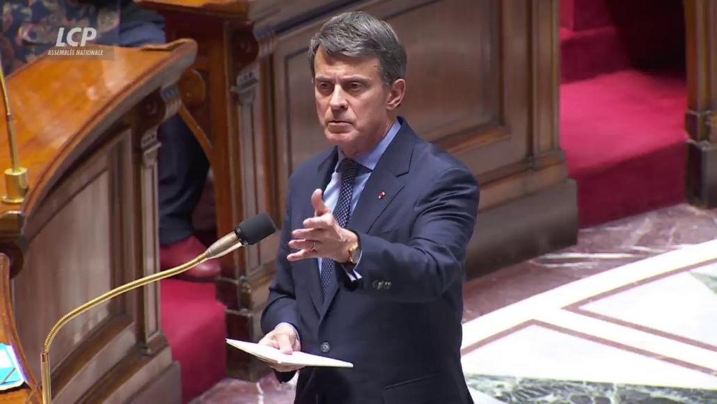 Manuel Valls dans l'hémicycle, le 20 janvier 2025