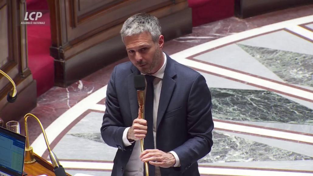 Loic Kervran (Horizons) dans l'hémicycle, le 3 avril 2025