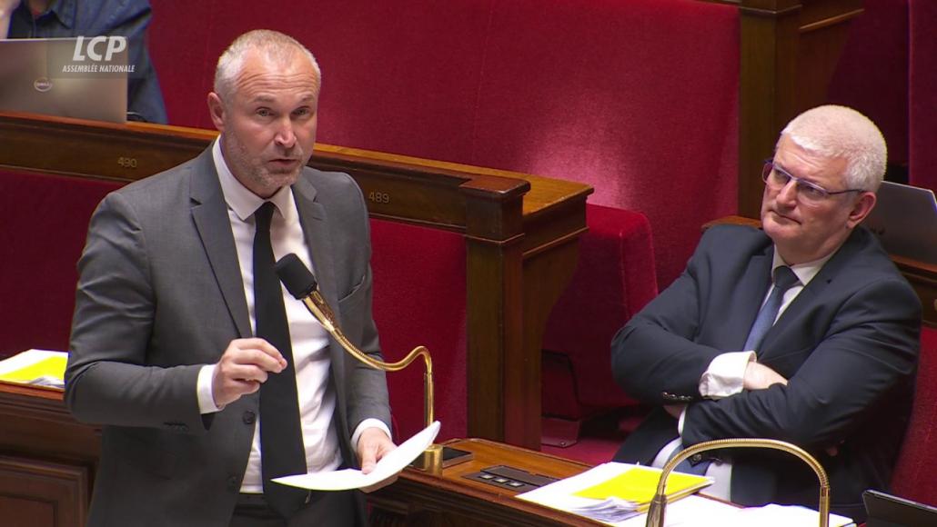 Laurent Panifous dans l'hémicycle, le 21 mai 2025