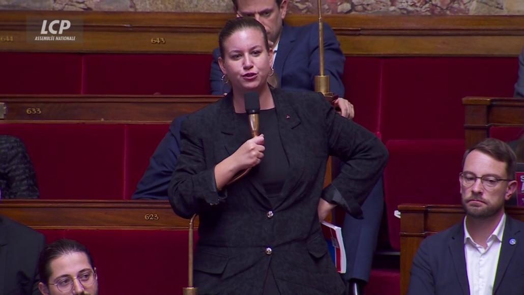 Mathilde Panot dans l'hémicycle, le 13 novembre 2025