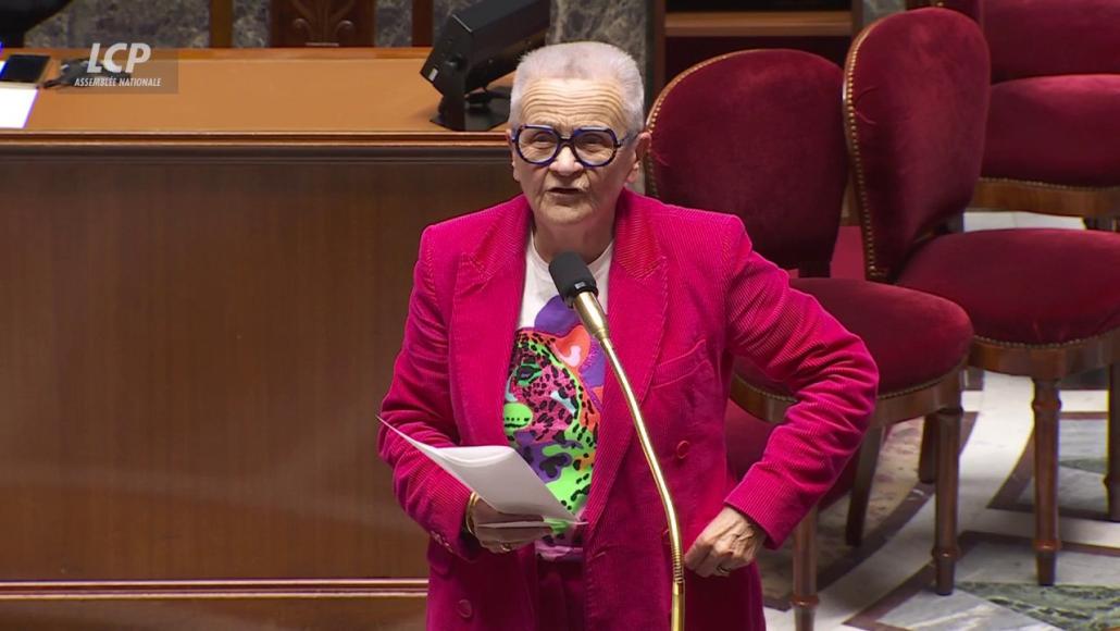 Françoise Gatel dans l'hémicycle, le 8 décembre 2025