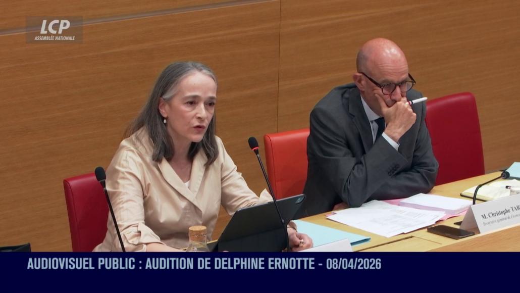 Delphine Ernotte devant la commission d'enquête, le 8 avril 2026.