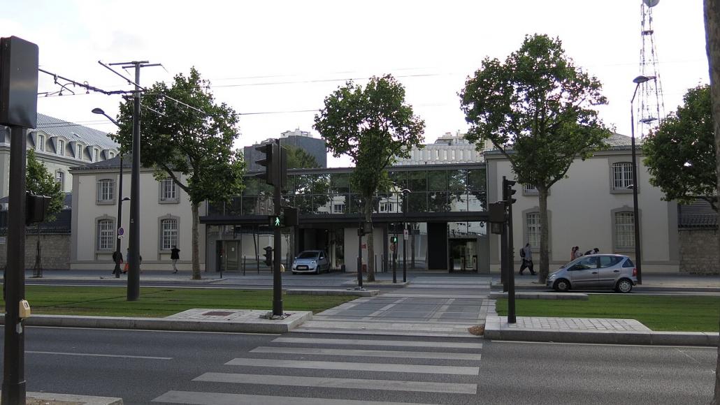 PROGRAMMATION MILITAIRE: VERS UNE RESTRICTION DE LA LIBERTÉ D'EXPRESSION DES AGENTS SECRETS