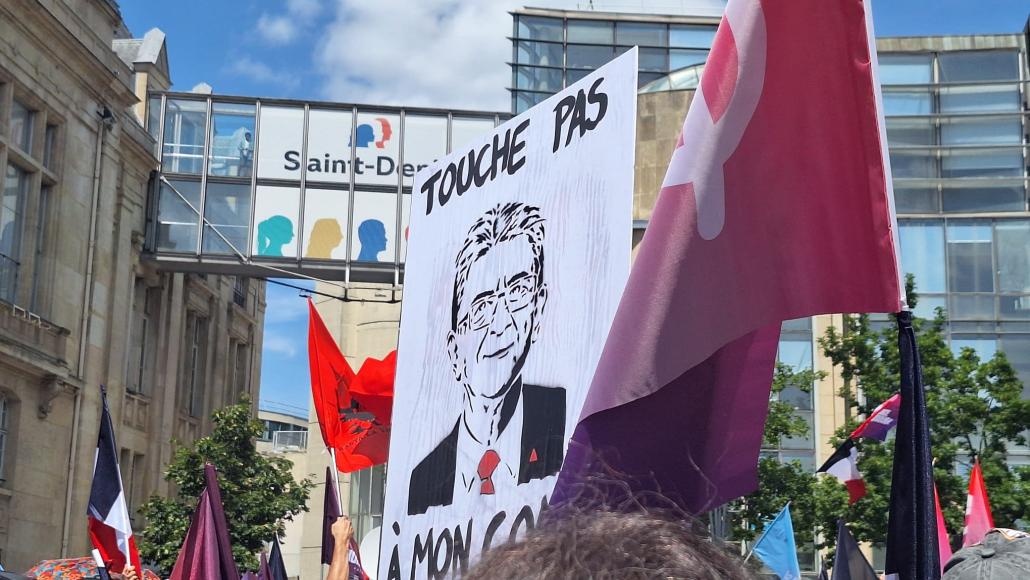 Selon les insoumis, 26.000 personnes ont assisté au premier meeting de Jean-Luc Mélenchon.
