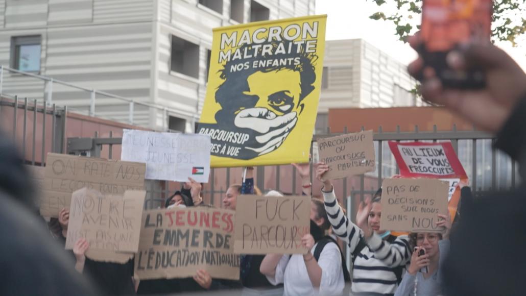 En immersion-Colère lycéenne, la nouvelle lutte des classes