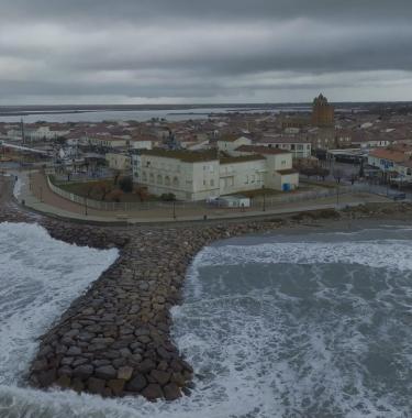 Dans ma ville-Les Saintes-Maries-de-la-Mer face à la montée des eaux 