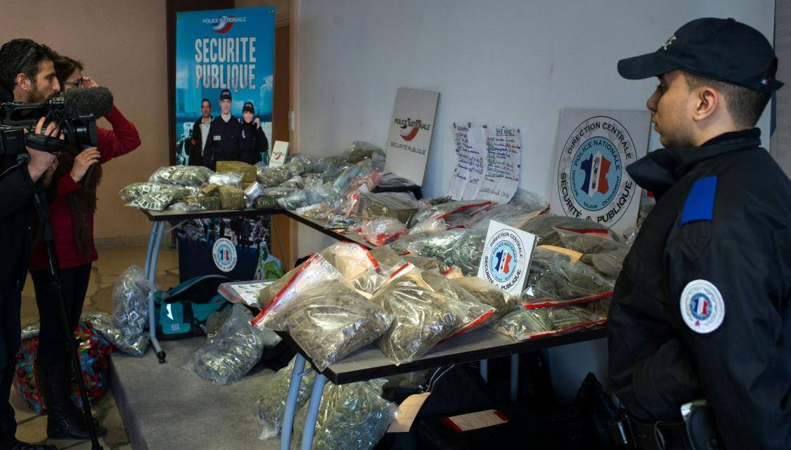 Lutte contre le narcotrafic
