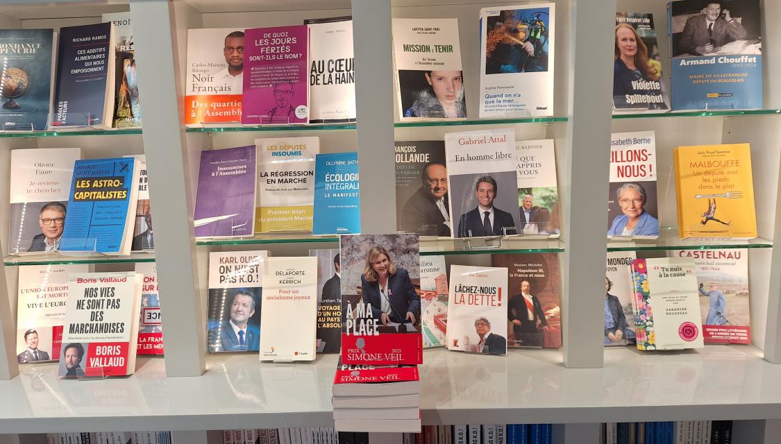 Photos de livres politiques