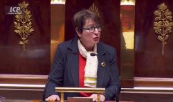 Marietta Karamanli dans l'hémicycle, le 18 décembre 2025