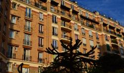 Un immeuble à Paris (© Flick / Jeanne Menjoulet)