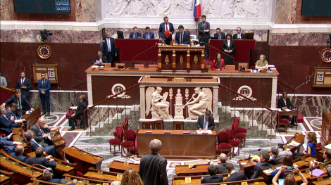 Couverture : Notre-Dame de Paris : le projet de loi définitivement adopté par les députés