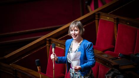 Sarah Legrain dans l'hémicycle