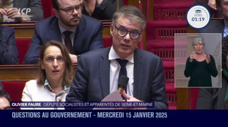 Olivier Faure lors des questions au gouvernement, le 15 janvier 2025