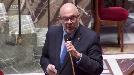 Stéphane Travert dans l'hémicycle, le 17 mars 2025