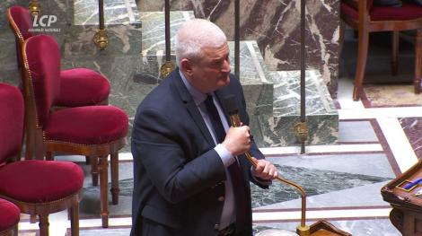 Olivier Falorni dans l'hémicycle, le 27 mai 2025