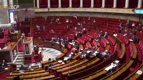 L'hémicycle de l'Assemblée nationale L'hémicycle de l'Assemblée nationale