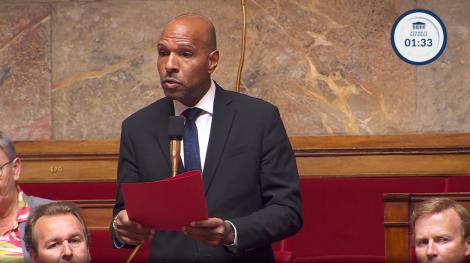 Olivier Serva juge que le texte "ne va pas assez loin".