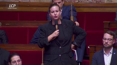 Mathilde Panot dans l'hémicycle, le 13 novembre 2025