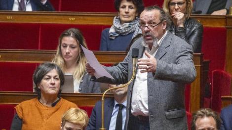 Benoît Biteau dans l'hémicycle de l'Assemblée nationale