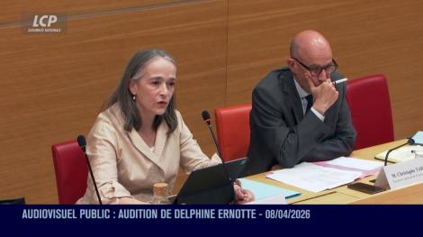 Delphine Ernotte devant la commission d'enquête, le 8 avril 2026.