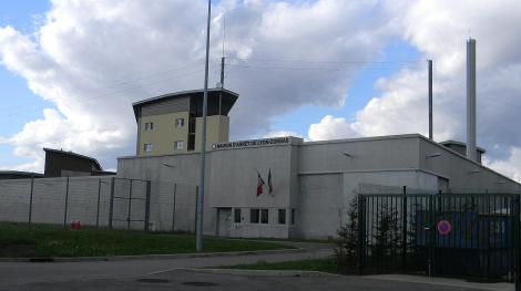 La maison d'arrêt de Lyon-Corbas, dans le Rhône (© Wikimedia)