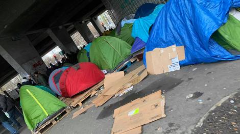 Un campement à Saint-Ouen (© Wikimedia)