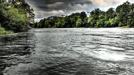 Image d'illustration de fleuve.