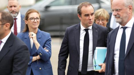 Sébastien Lecornu, le 29 août 2026 à son arrivée à Sens.