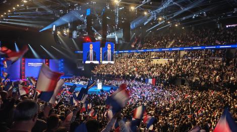 Jordan Bardella en meeting à Orléans, le 25 octobre 2026