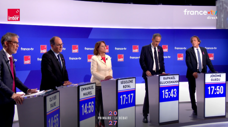 Les candidats de la primaire de gauche lors du deuxième débat
