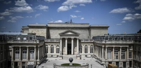 Assemblée nationale cour d'honneur