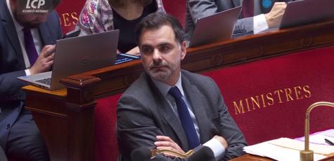 Laurent Saint-Martin dans l'hémicycle le 25 octobre 2024