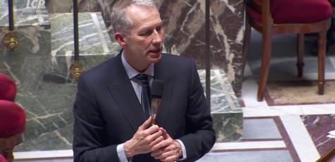 Guillaume Garot dans l'hémicycle le 23 janvier 2025