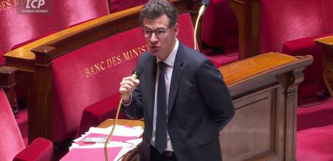 Philippe Baptiste dans l'hémicycle, le 7 mai 2025