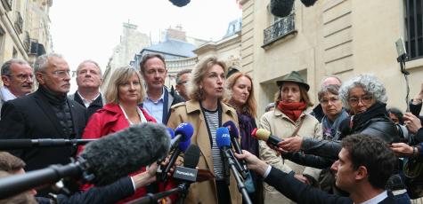 Les représentants de l'intersyndicale à la sortie de Matignon