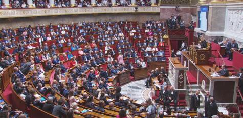 hemicycle bourbon plein 08 09 2025 MK crédit LCP