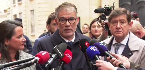 Olivier Faure à la sortie de Matignon, le 8 octobre 2025.