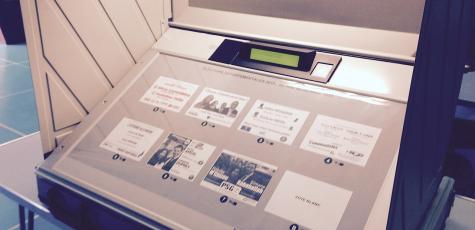Une machine à voter à Stains, en 2015 (© Wikimedia)