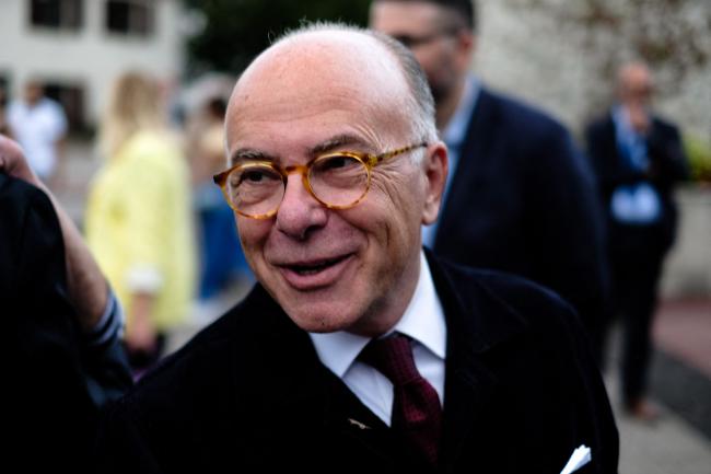 Présidentielle 2027: prêt à se lancer dans la course à l'Élysée, Bernard Cazeneuve décline la primaire socialiste | LCP