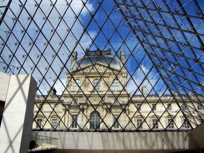 La canicule 'souligne l'inadaptation' du Louvre, estime le nouveau président du musée, Christophe Leribault | LCP