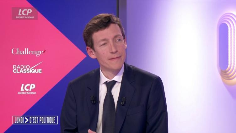Brevet et baccalauréat: une mauvaise expression écrite fera perdre "deux points d'office", y compris en maths, prévient Edouard Geffray