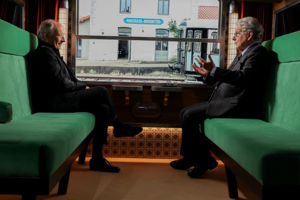 Quai n°8 - Thierry Breton Quai n°8 - Thierry Breton