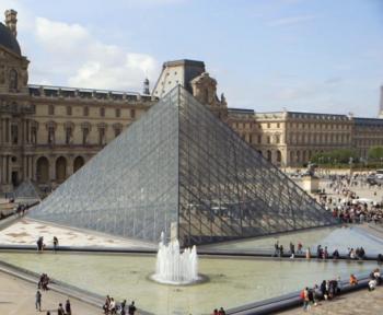 C Jamy-Le Louvre
